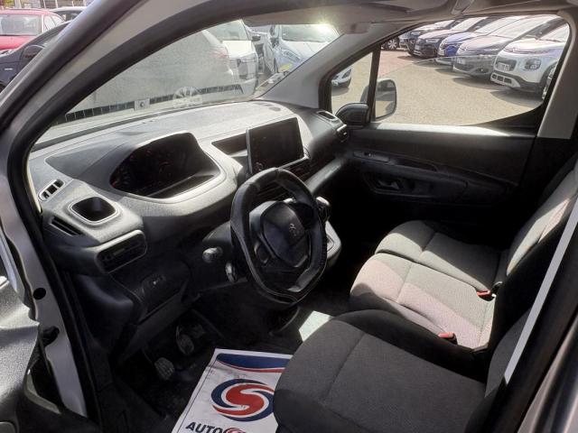 Peugeot Partner image 1