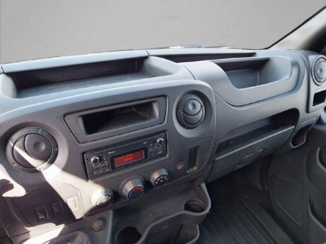 Renault Master image 3