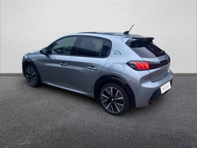 Peugeot 208 image 7
