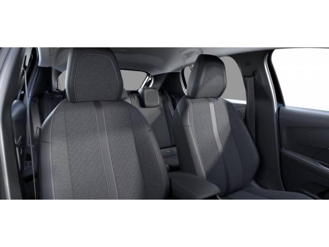 Peugeot 208 image 2