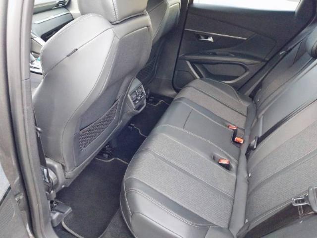 Peugeot 3008 image 5