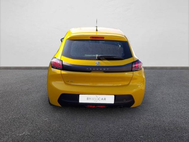 Peugeot 208 image 1