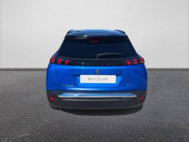 Peugeot 2008 image 8