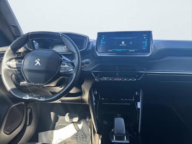 Peugeot 2008 image 9