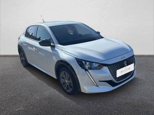 Peugeot 208 image 9