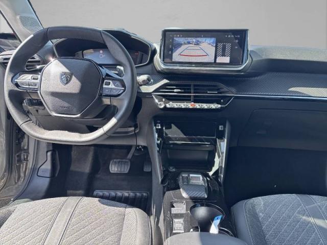 Peugeot 208 image 3