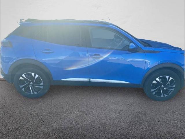 Peugeot 2008 image 3