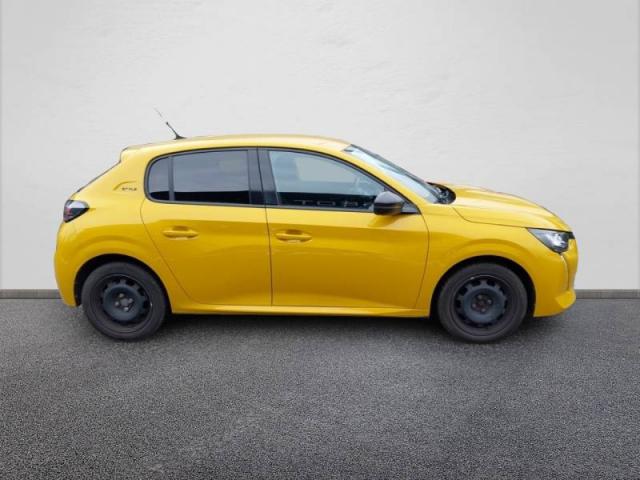 Peugeot 208 image 9