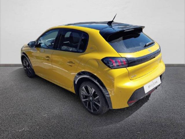 Peugeot 208 image 9