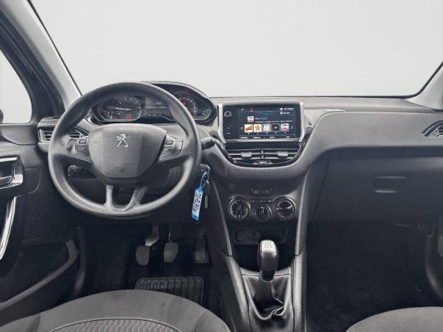 Peugeot 208 image 4