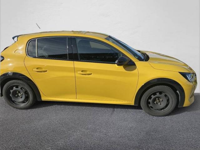 Peugeot 208 image 7