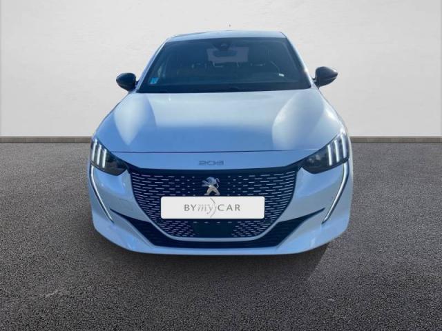 Peugeot 208 image 1