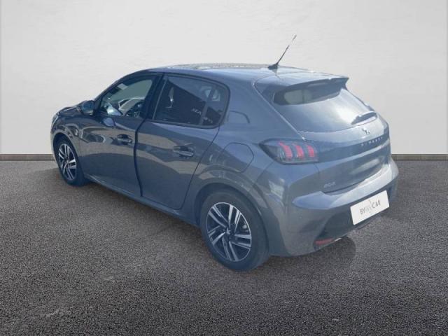 Peugeot 208 image 8