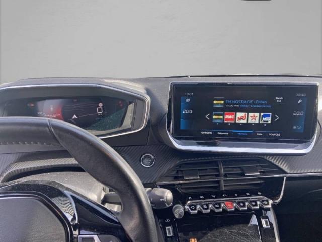 Peugeot 208 image 3