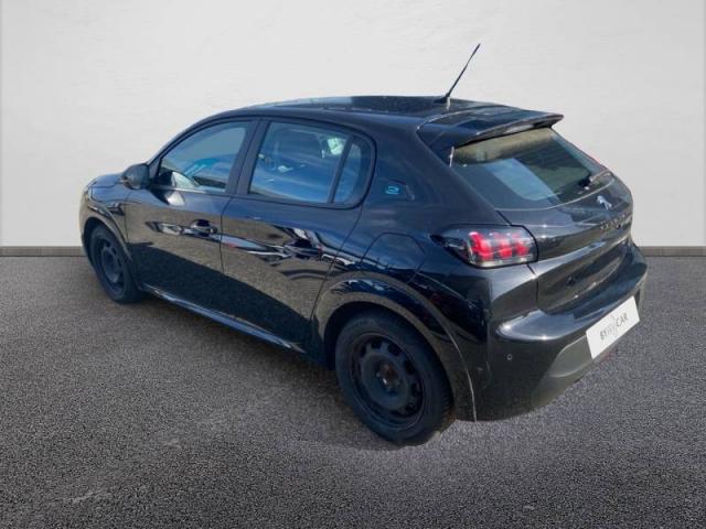 Peugeot 208 image 8