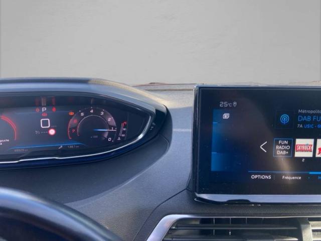 Peugeot 5008 image 7