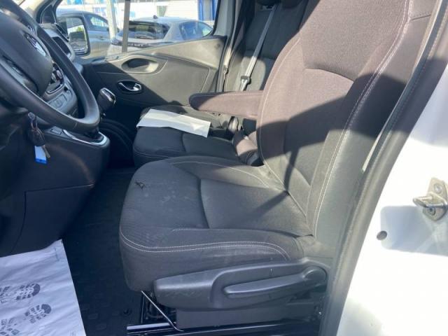 Renault Trafic image 4