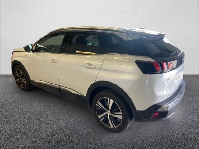 Peugeot 3008 image 2