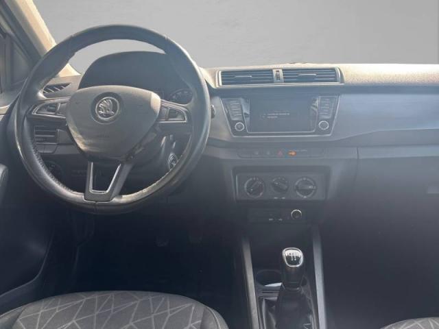 Skoda Fabia image 2