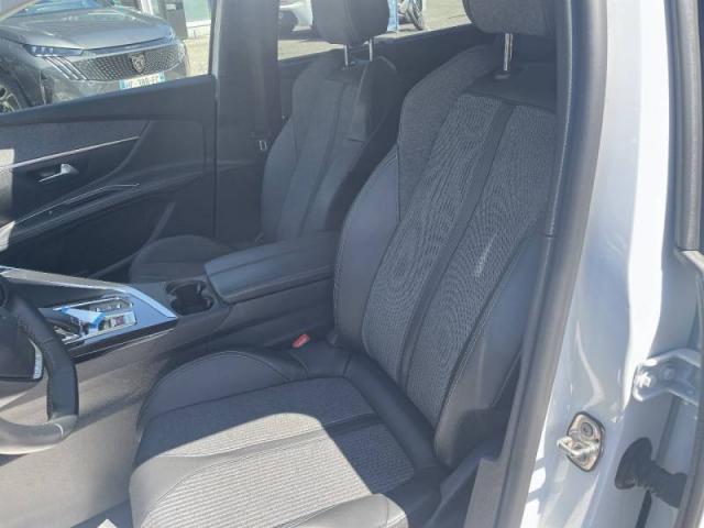 Peugeot 5008 image 5