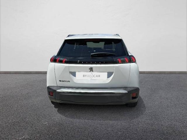 Peugeot 2008 image 9