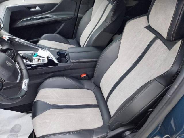 Peugeot 3008 image 8
