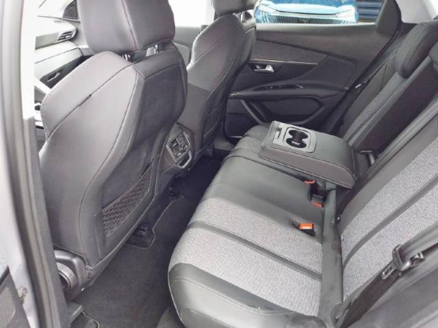 Peugeot 3008 image 1