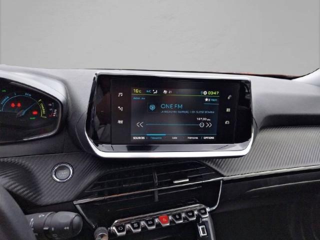 Peugeot 2008 image 7