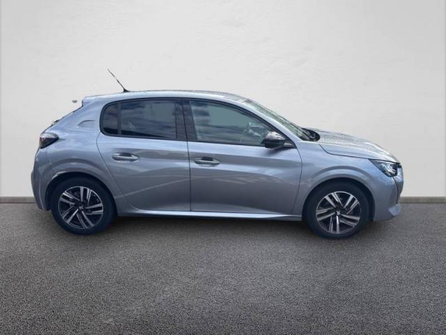 Peugeot 208 image 6