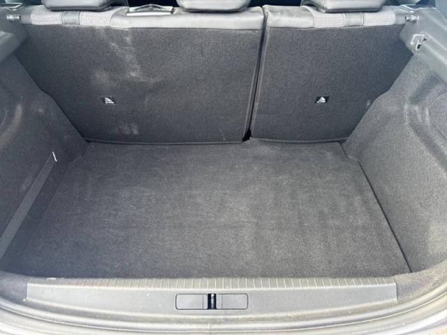 Peugeot 208 image 3
