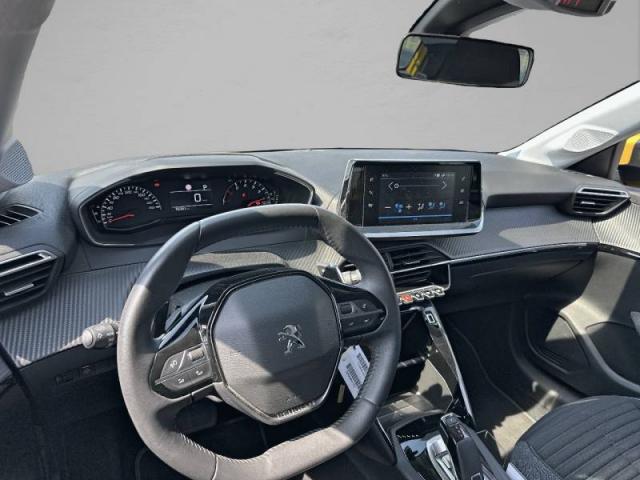 Peugeot 208 image 5