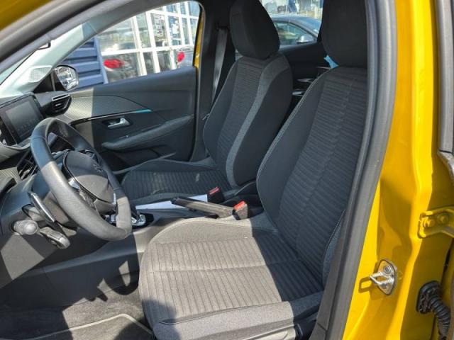 Peugeot 208 image 3