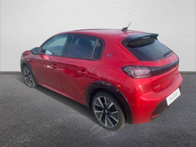 Peugeot 208 image 8