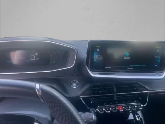 Peugeot 208 image 4