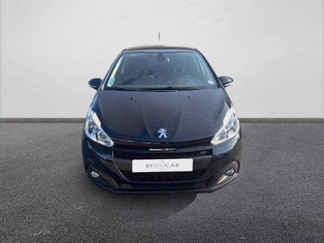 Peugeot 208 image 1