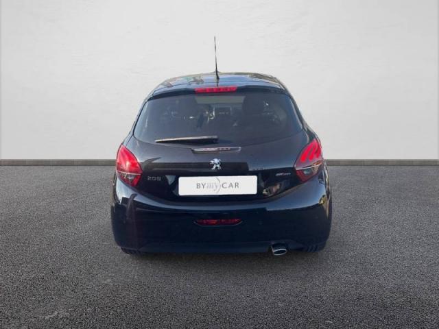 Peugeot 208 image 7