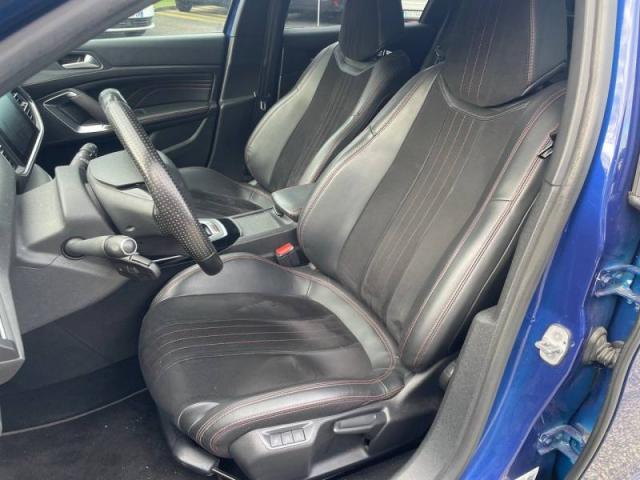 Peugeot 308 image 1