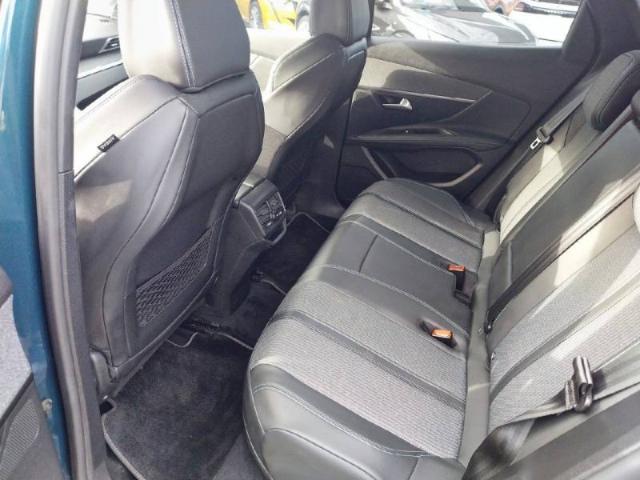 Peugeot 3008 image 8
