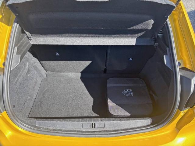 Peugeot 208 image 4