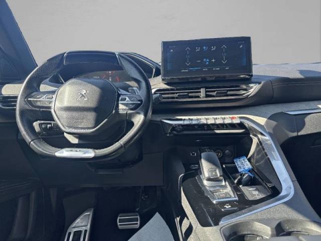 Peugeot 5008 image 4