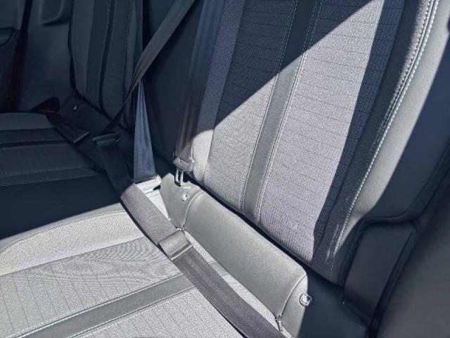 Peugeot 2008 image 9