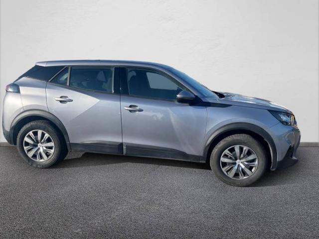 Peugeot 2008 image 8