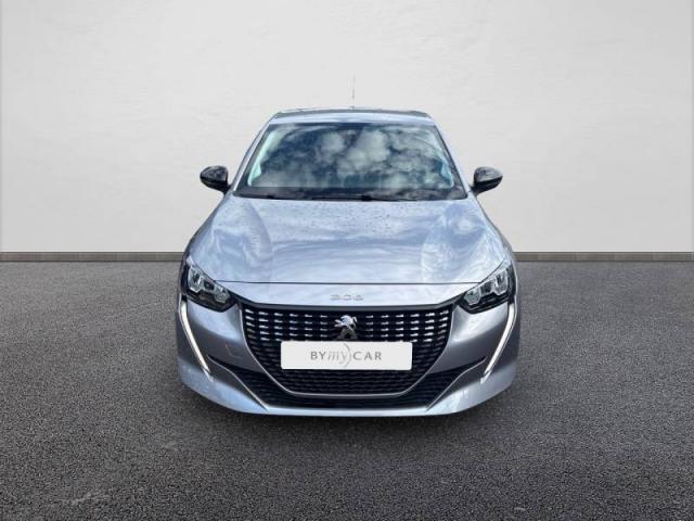Peugeot 208 image 8