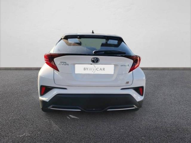 Toyota C-Hr image 2