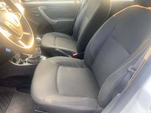 Dacia Duster image 6
