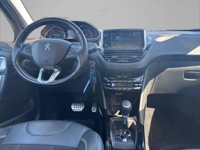 Peugeot 2008 image 4