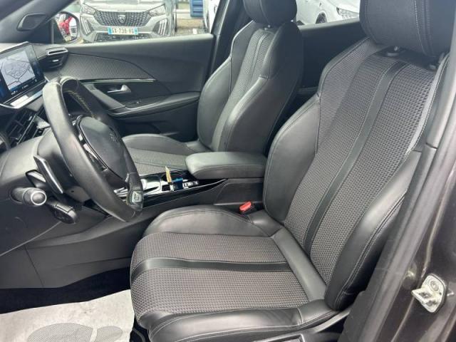 Peugeot 2008 image 7