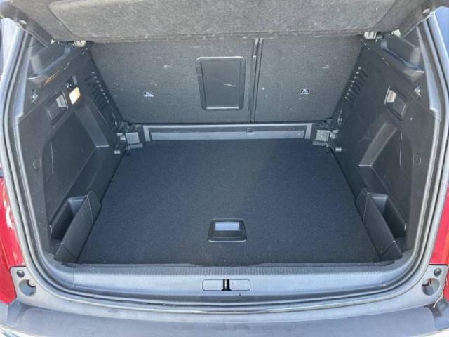 Peugeot 3008 image 8