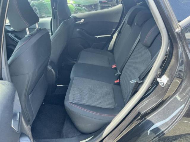 Ford Fiesta image 8