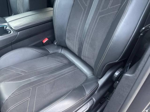 Peugeot 5008 image 9